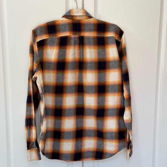 Gap Man’s L Flannel Shirt - Picture 9 of 13